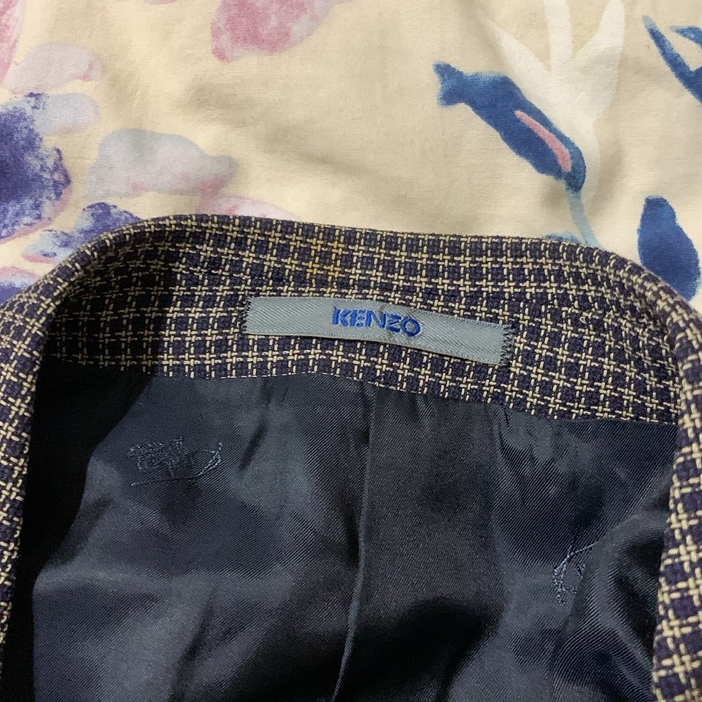 Jacket - Picture 7 of 9